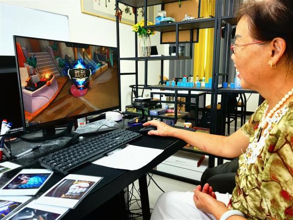 95后开养老院，带爷爷奶奶组建电竞队，主播直呼惹不起