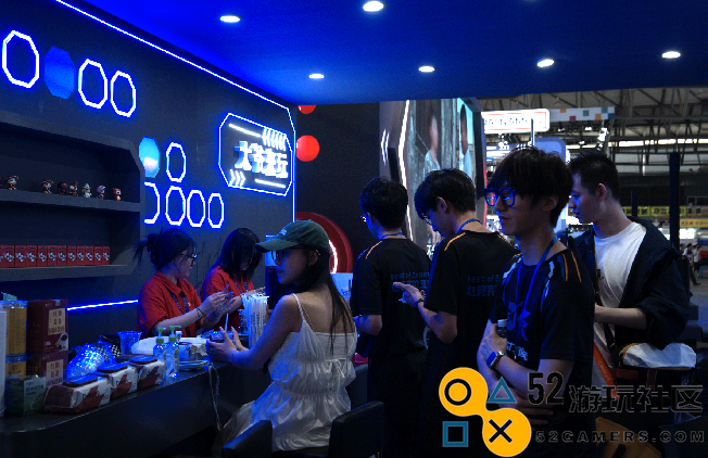 这家名叫盼之的厂商，可能是CJ上最能整活的展台