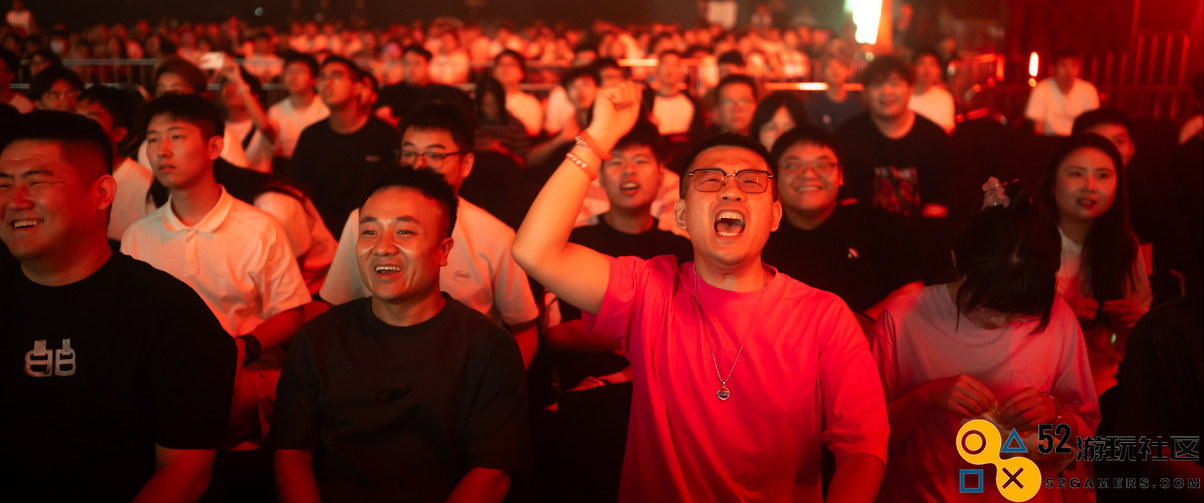 运营16年，穿越火线再破新纪录，谁的热血又被燃起来了？