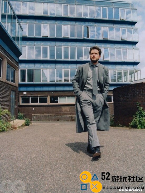 基特哈灵顿本周《GQ》写真：厌世脸骂自己是碧琪