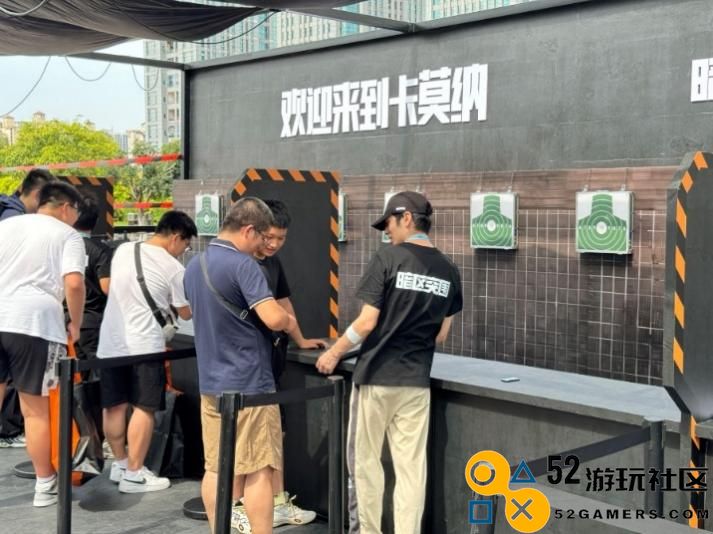 在重庆，我见到了酷暑都盖不住的《暗区突围》玩家