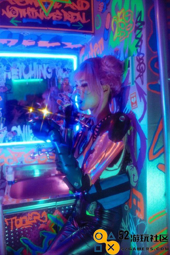 痞气加帅气！日本绝美小姐姐COS《赛博朋克2077》丽塔与朱迪超还原