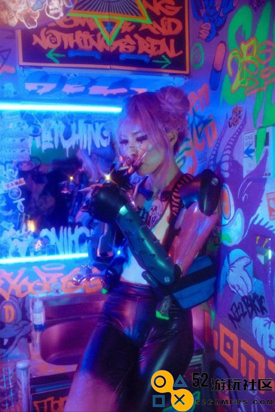痞气加帅气！日本绝美小姐姐COS《赛博朋克2077》丽塔与朱迪超还原