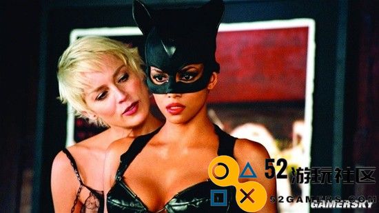 哈莉贝瑞批评自己的《猫女》：软弱的英雄令人失望