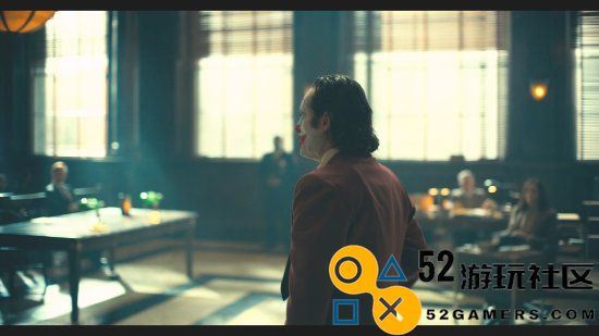 《小丑2》正式发布预告片，定于10月4日北美影院首映
