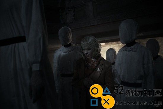 COSPLAY欣赏：俄妹COS《生化4RE》阿什莉被邪教徒俘获，任其随意摆布的精彩瞬间