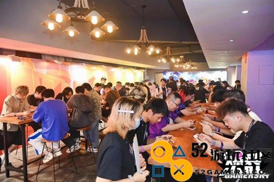 《爆裂小队》新鲜玩法在ChinaJoy首秀探索休闲游戏市场的全新蓝海
