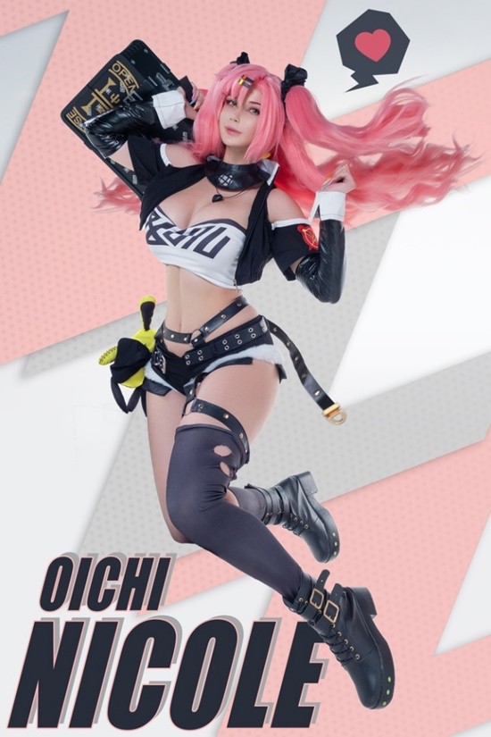 COSPLAY图赏：俄妹完美COS《绝区零》妮可 展现纤腰美臀的御姐风采