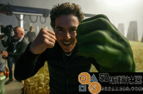 《死侍3》最新幕后花絮曝光：牌皇与刀锋战士精彩亮相，内容看点满满