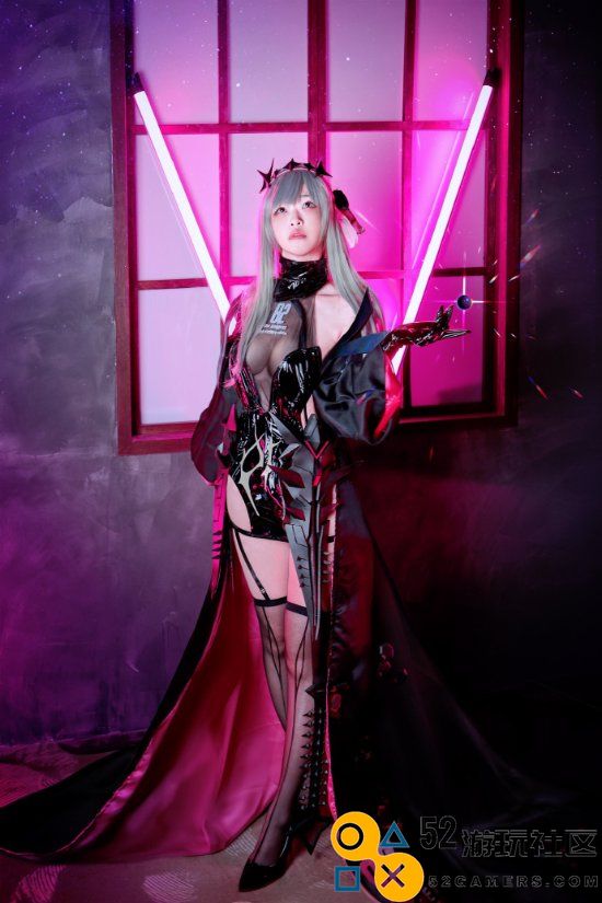 《妮姬胜利女神》游戏画师全新COS作品曝光：身材完美还原角色魅力!