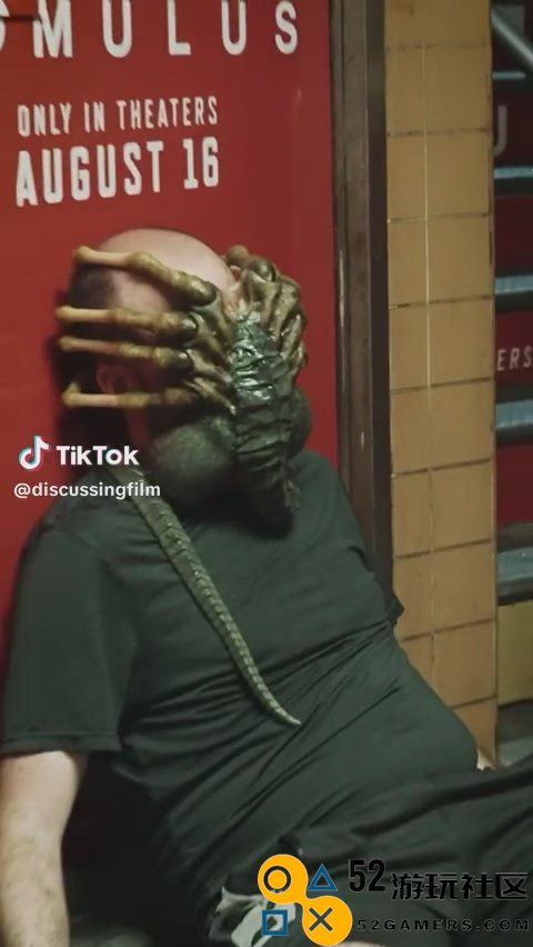 《异形:夺命舰》中抱脸虫入侵纽约，路人惊慌失措全身抽搐惨状曝光