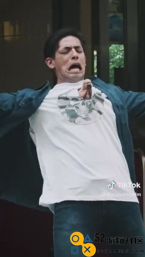 《异形:夺命舰》中抱脸虫入侵纽约，路人惊慌失措全身抽搐惨状曝光