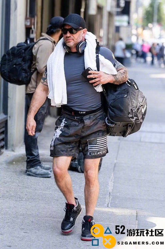 汤姆哈迪《毒液3》补拍现场曝光：身形健硕气场全开令人惊叹！