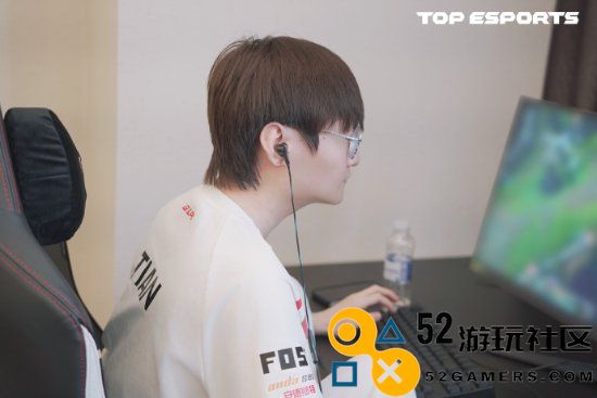 《英雄联盟》TES战队今晚迎来电竞世界杯首秀！EWC告别BLG战队