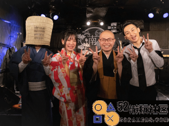 当僧人玩《超级马里奥》：每杀一只怪就原地诵经超度