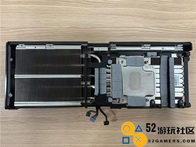 DLSS4性能全力释放，耕升GeForceRTX5080炫光OC让你游戏畅享无阻！