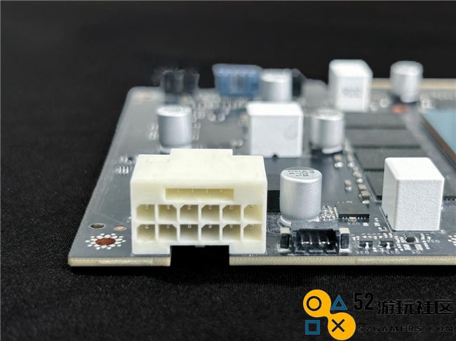 开启DLSS 4 步入4K游戏新门槛，耕升 GeForce RTX 5070 踏雪 OC 灵动来袭！