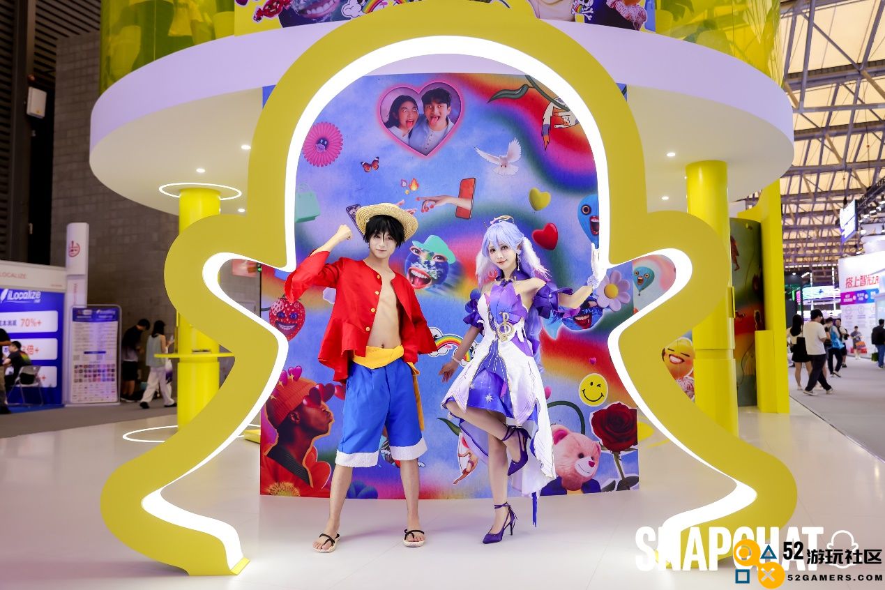 Snapchat 携“巨型 AR 魔镜” 空降 ChinaJoy，成 B2B 展馆最热展台之一