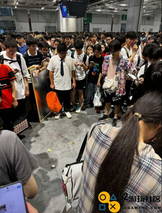 当众脱翔，直接上嘴，这届BW现场太抽象了