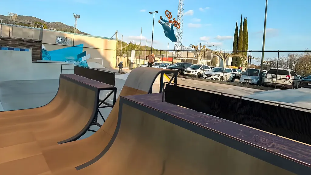 混合现实自行车竞技游戏《Legends BMX》即将在下周隆重上线，敬请期待