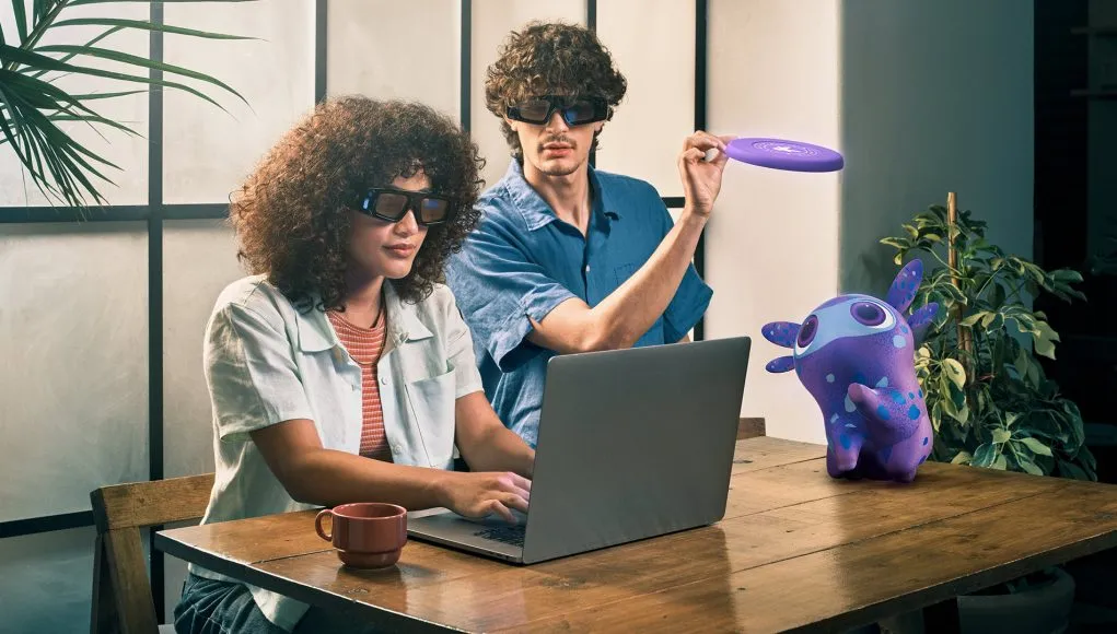 Snap在AWE 2025展示最新Spectacles AR眼镜的未来愿景与创新发展方向