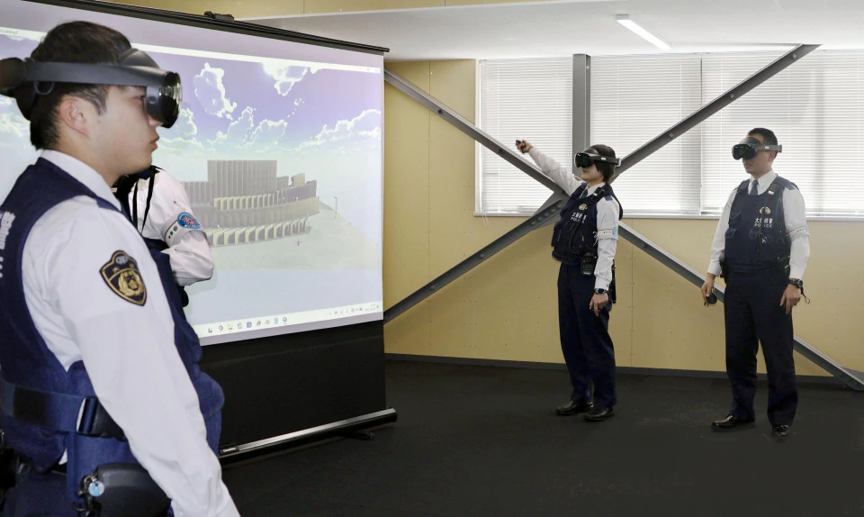 日本大阪警方采用虚拟现实技术展开世博会火灾应急演练，以提升应对能力
