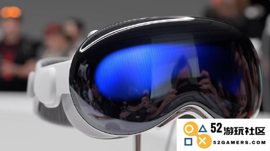预计 Apple Vision Pro 将于下个月开始量产，首批计划供应 40 万台产品